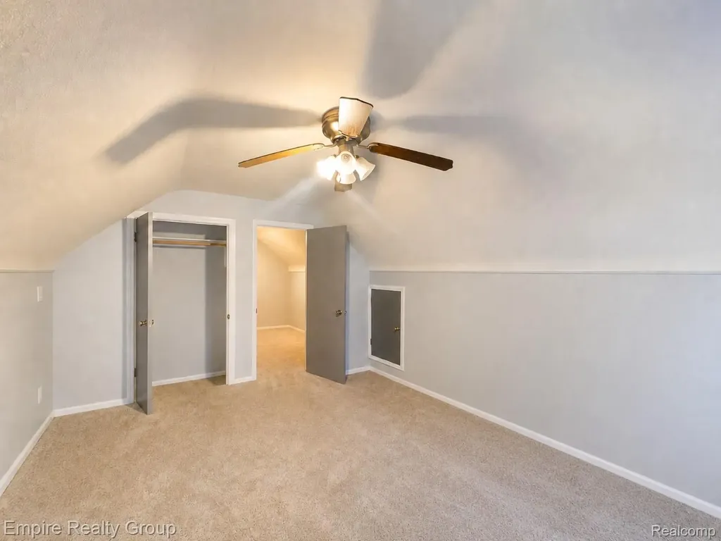 12852 Wormer Redford Charter Township MI 48239