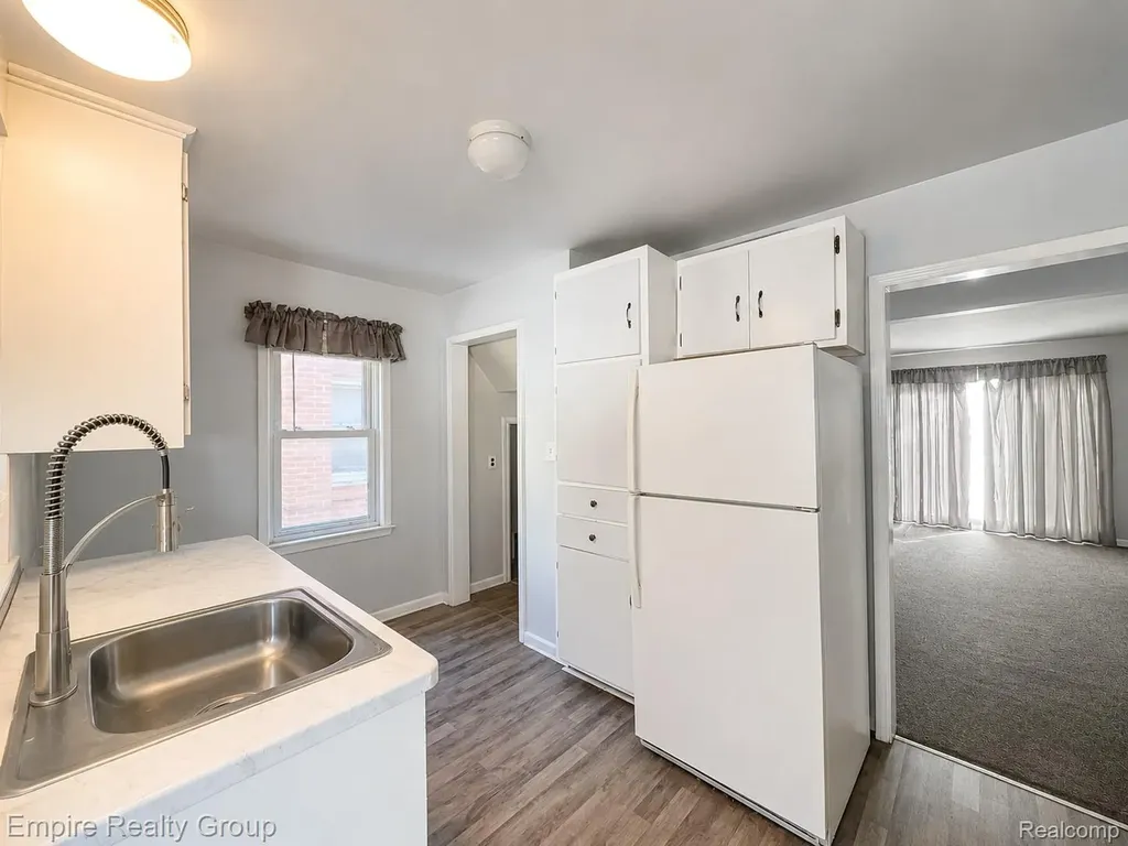 12852 Wormer Redford Charter Township MI 48239