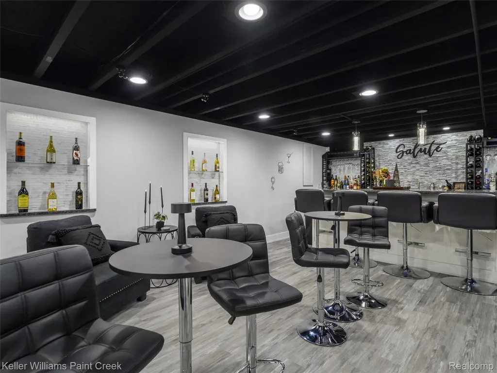 50311 Highpoint Court Macomb Township MI 48044