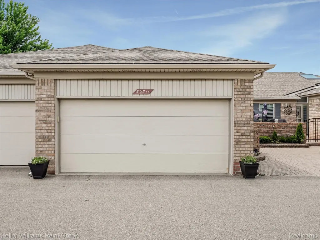 50311 Highpoint Court Macomb Township MI 48044