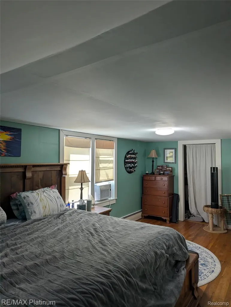 9084 Hartland Road Tyrone Township MI 48430
