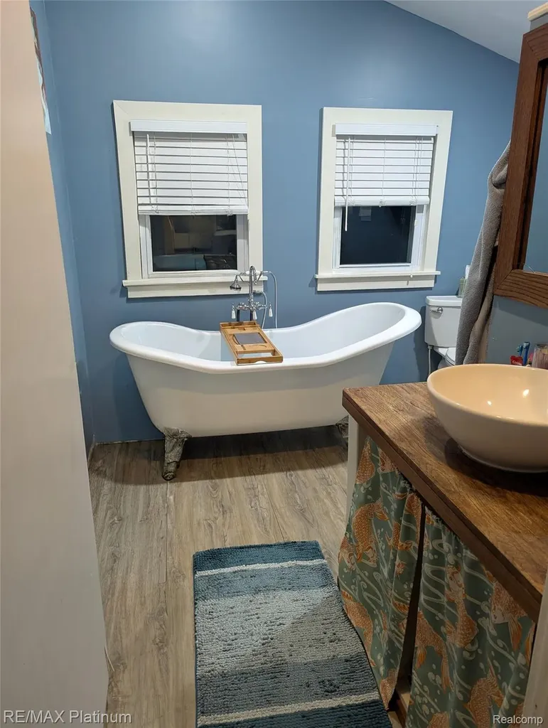9084 Hartland Road Tyrone Township MI 48430