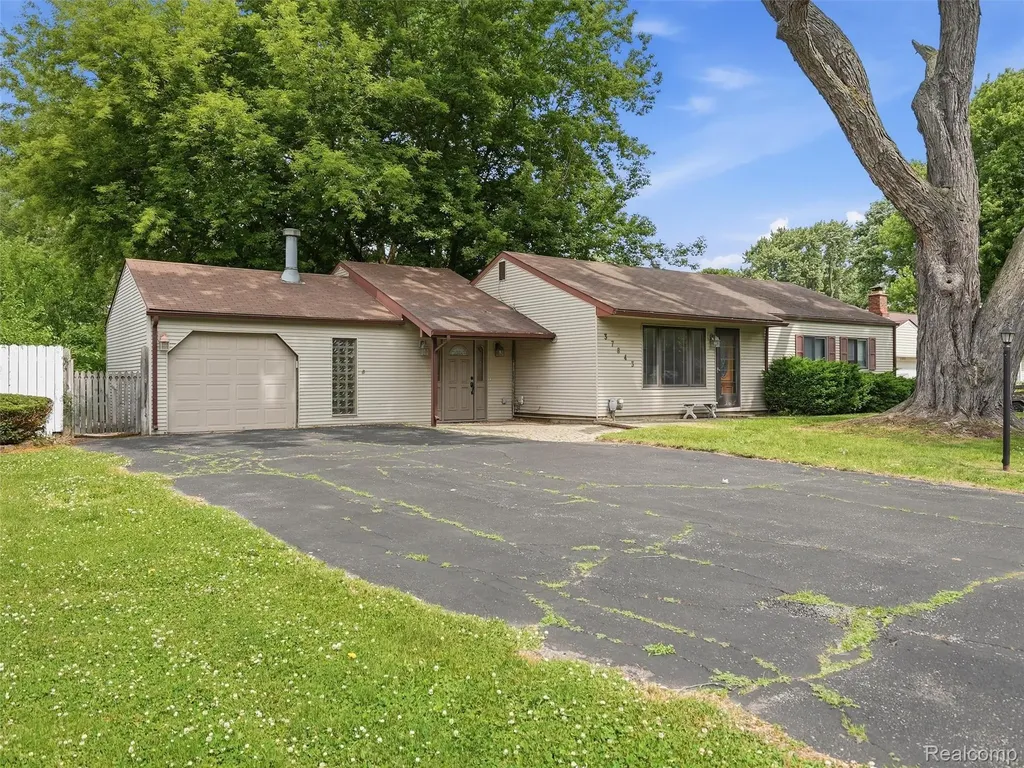 37843 Emery Street Clinton Charter Township MI 48036