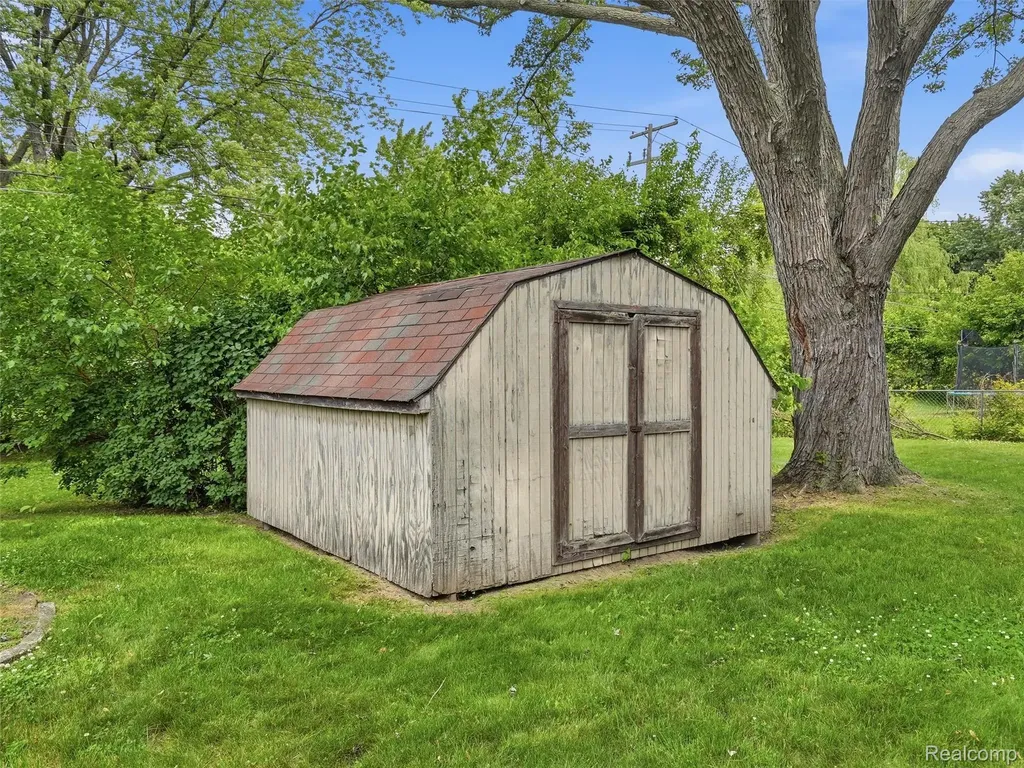 37843 Emery Street Clinton Charter Township MI 48036