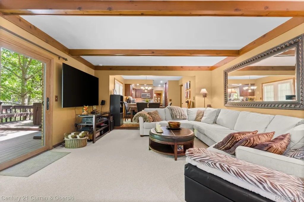 44962 Steeplepath Novi City MI 48375