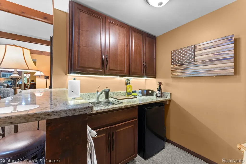44962 Steeplepath Novi City MI 48375