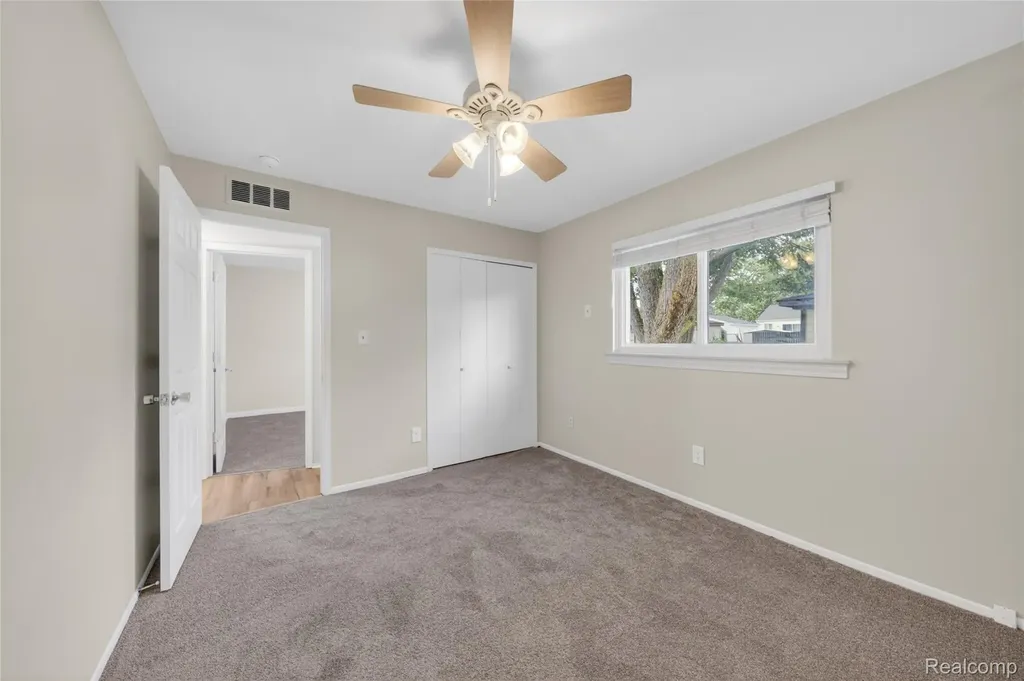 33484 Krauter Street Westland City MI 48185