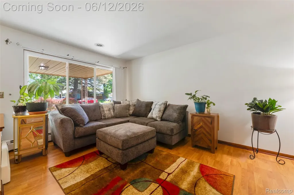 36539 Capper Drive Clinton Charter Township MI 48035