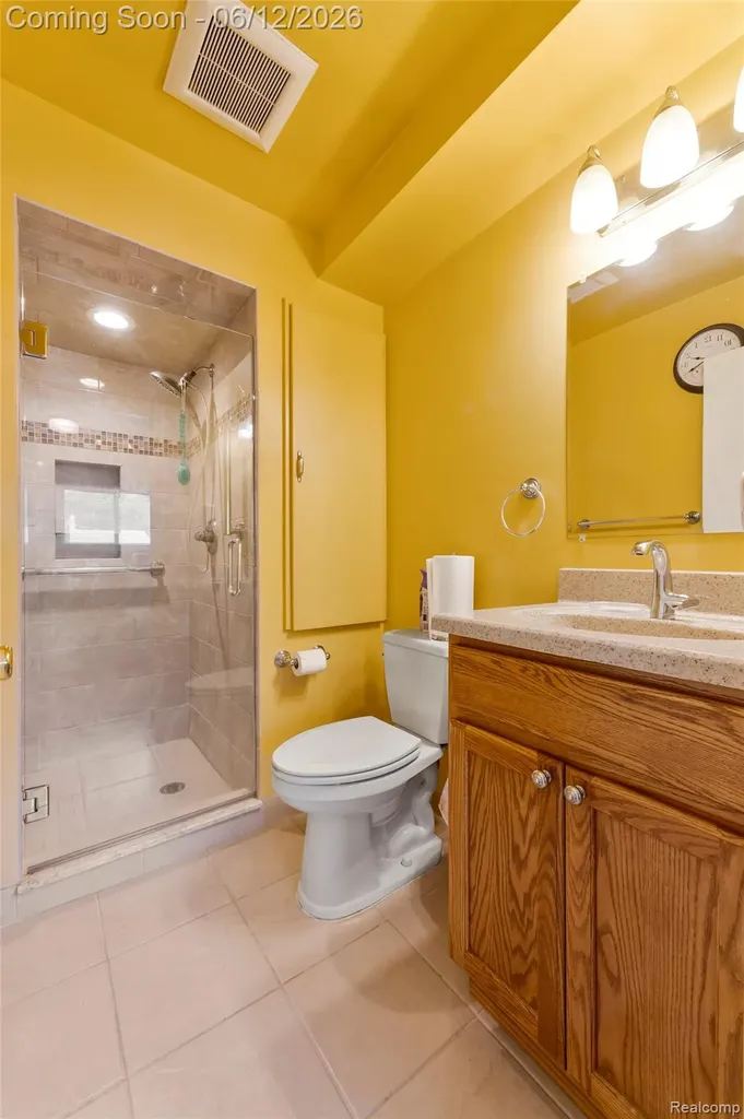 36539 Capper Drive Clinton Charter Township MI 48035