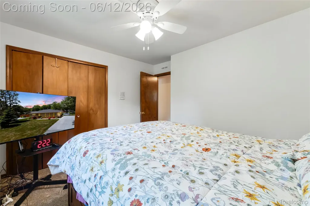 36539 Capper Drive Clinton Charter Township MI 48035