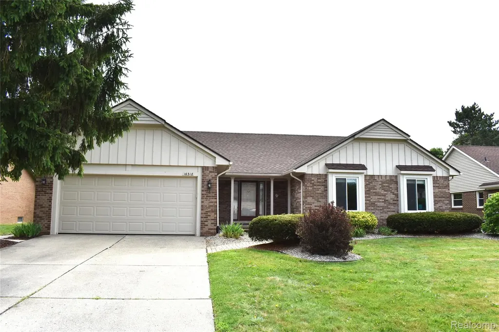 16318 White Haven Drive Northville Township MI 48168
