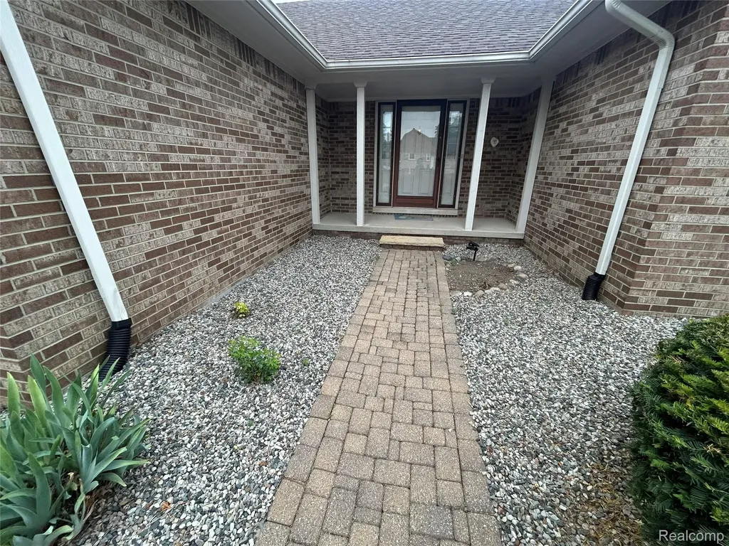 16318 White Haven Drive Northville Township MI 48168