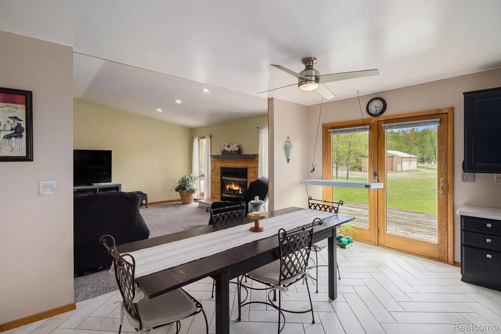 7031 Munsell Road Iosco Township MI 48843