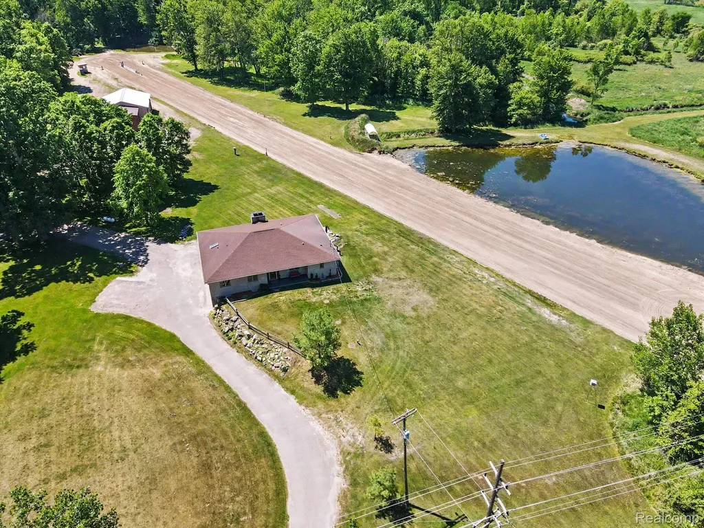 7031 Munsell Road Iosco Township MI 48843