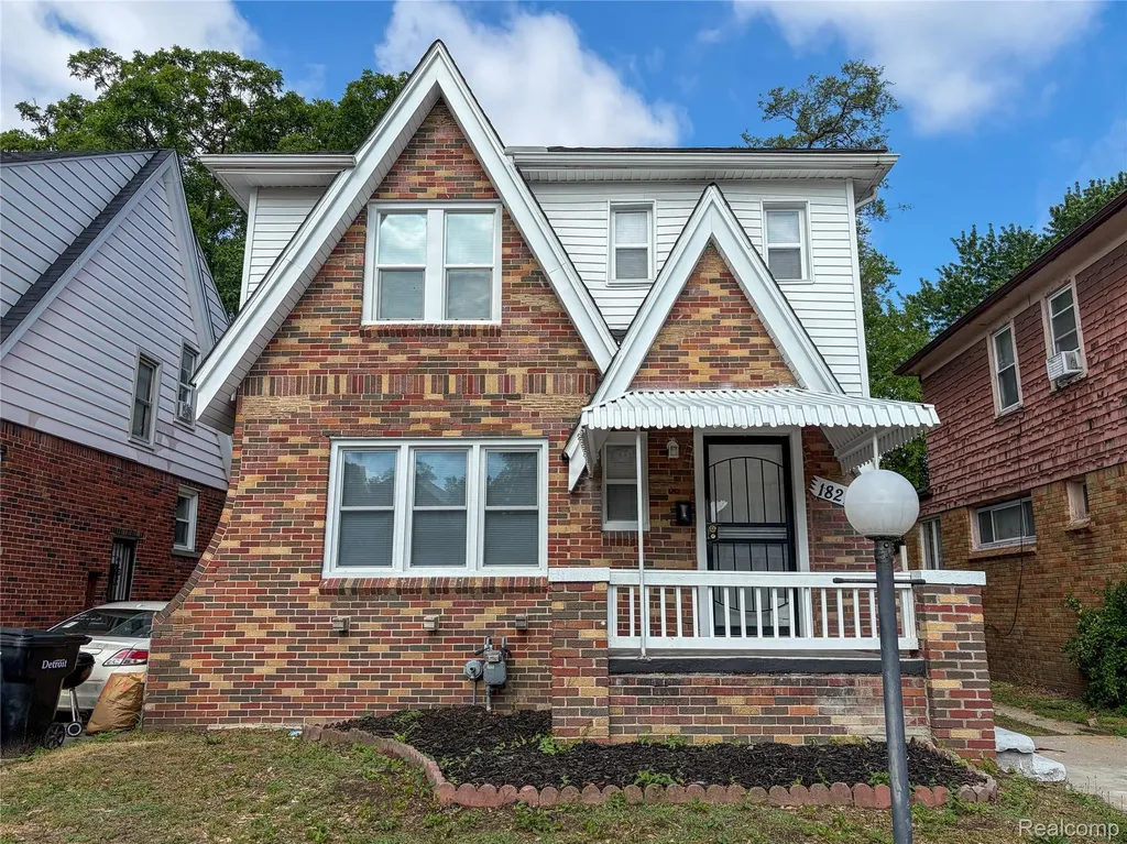18217 Prairie Street Detroit City MI 48221