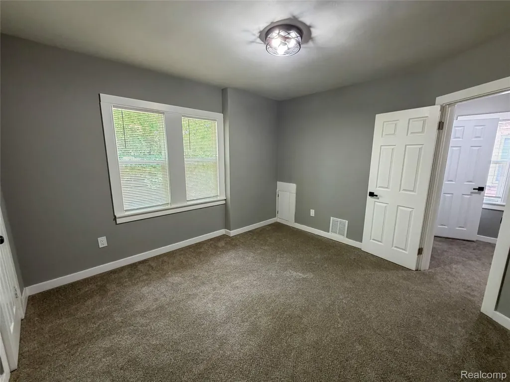 18217 Prairie Street Detroit City MI 48221