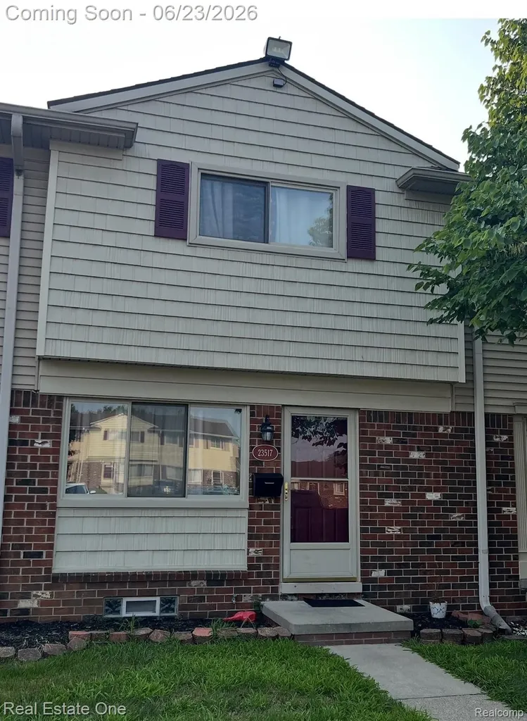 23517 Baker Street Taylor City MI 48180