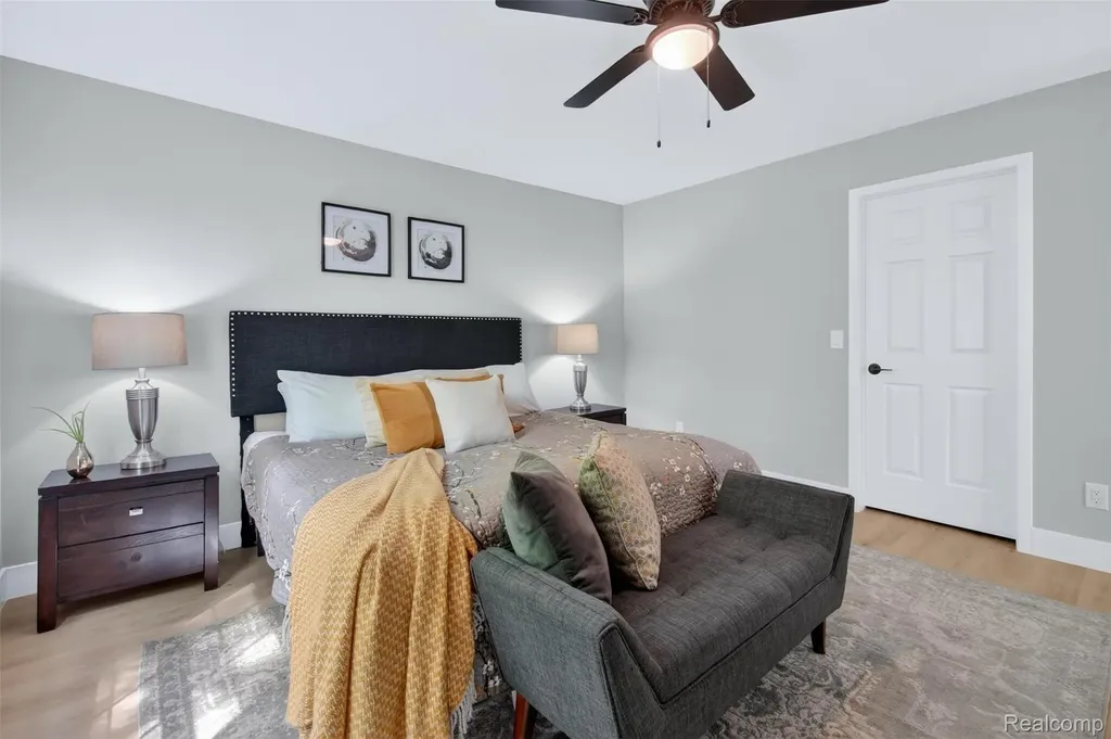 41785 Independence Drive Novi City MI 48377
