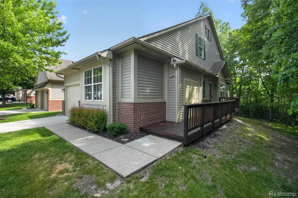 41785 Independence Drive Novi City MI 48377