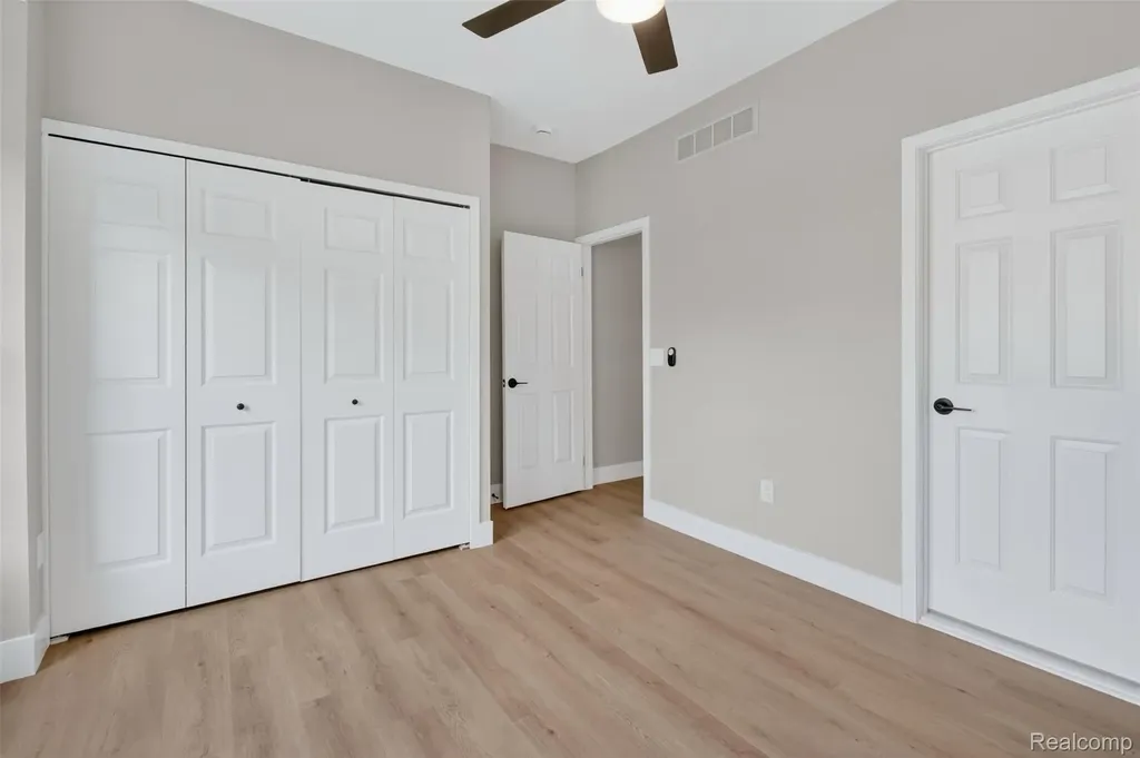 41785 Independence Drive Novi City MI 48377