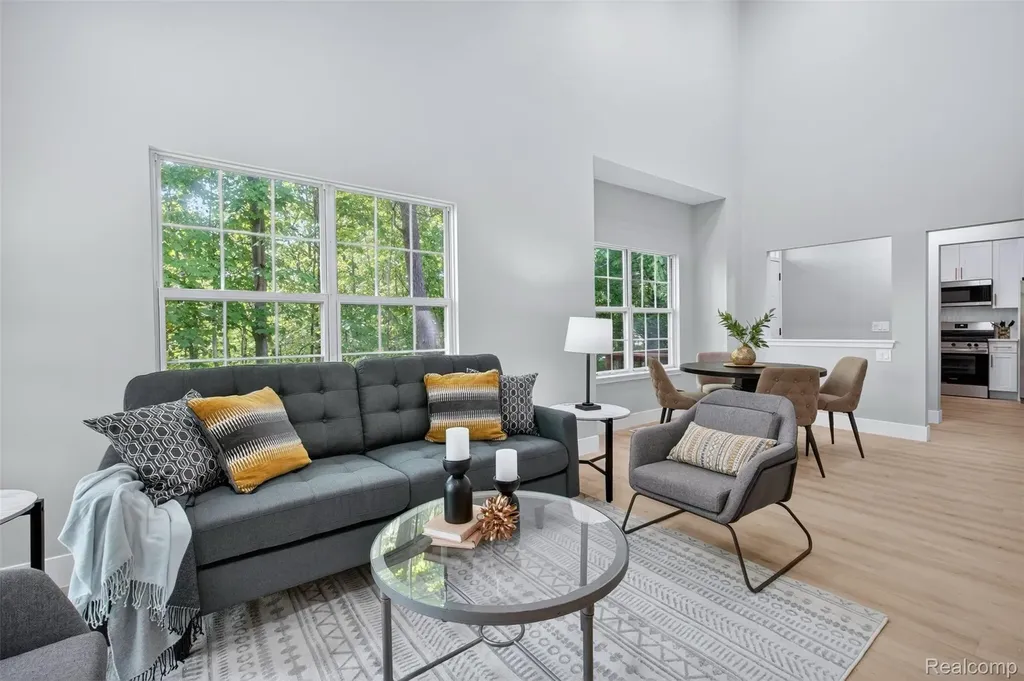 41785 Independence Drive Novi City MI 48377