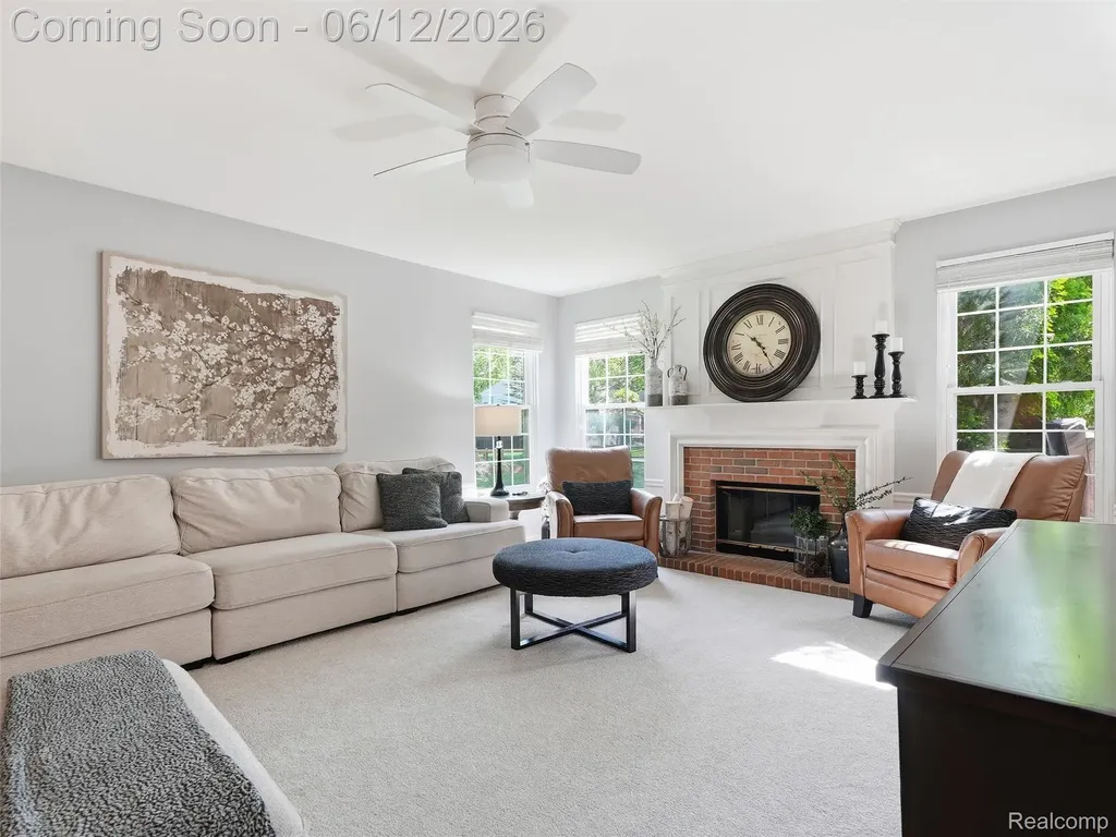 732 Westhills Drive South Lyon City MI 48178