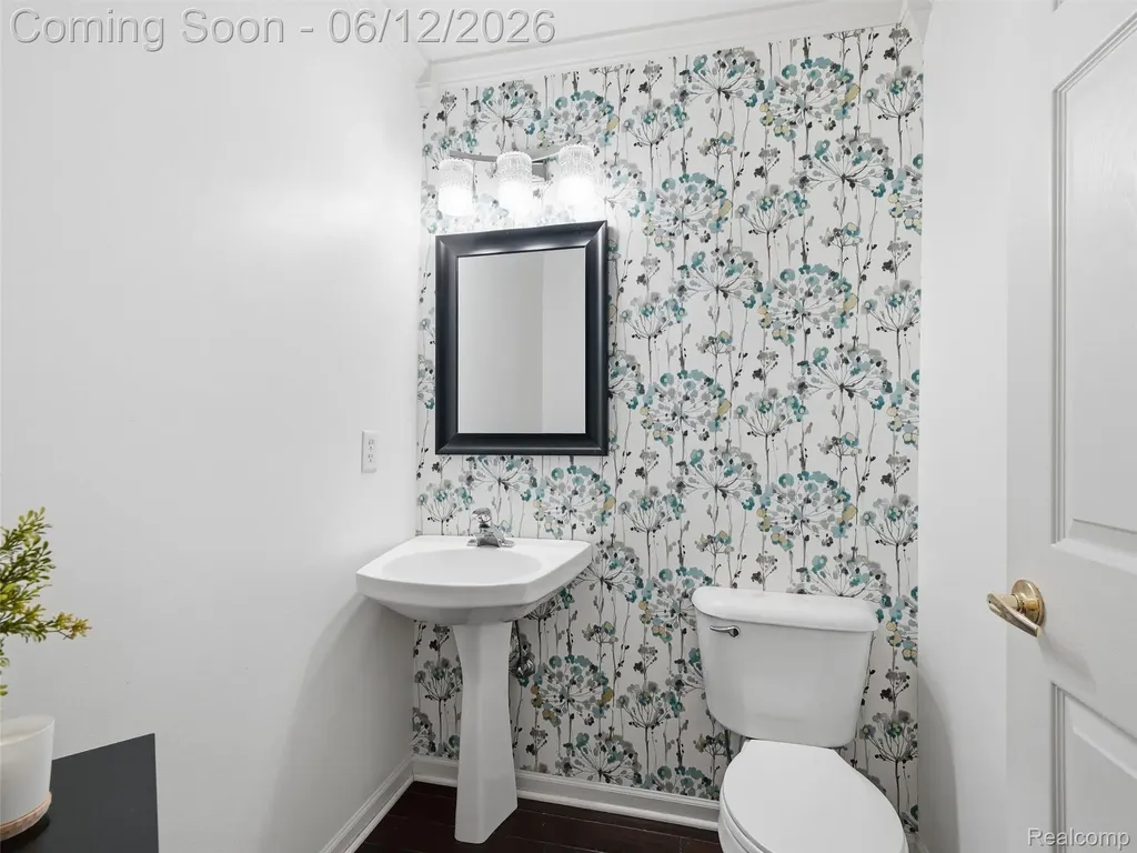 732 Westhills Drive South Lyon City MI 48178