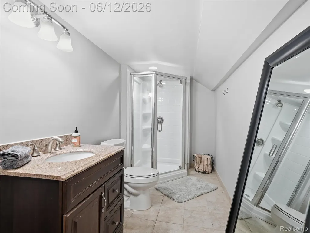732 Westhills Drive South Lyon City MI 48178