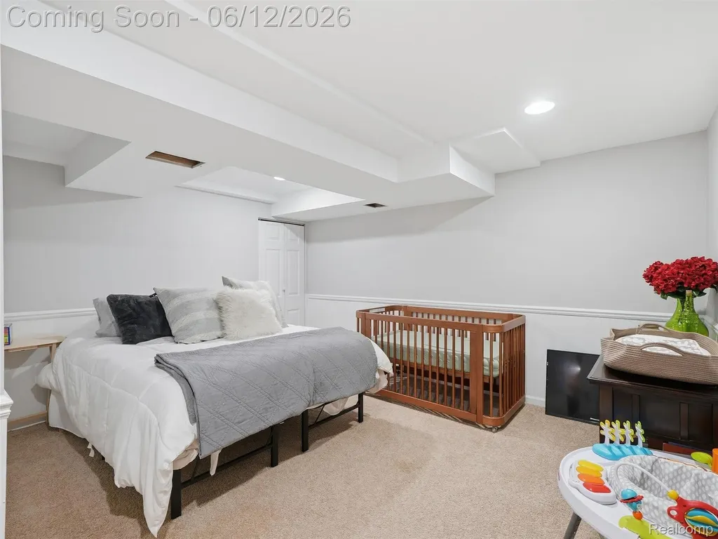 732 Westhills Drive South Lyon City MI 48178