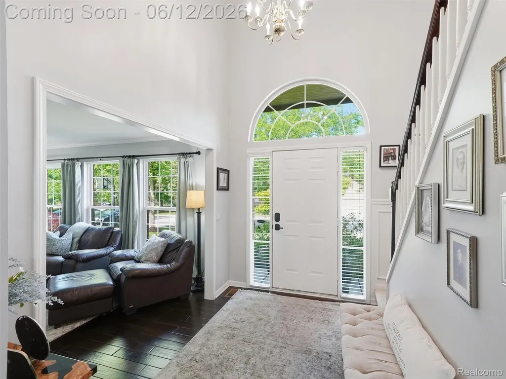 732 Westhills Drive South Lyon City MI 48178