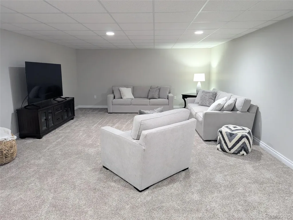 23790 Millwood Lyon Charter Township MI 48178