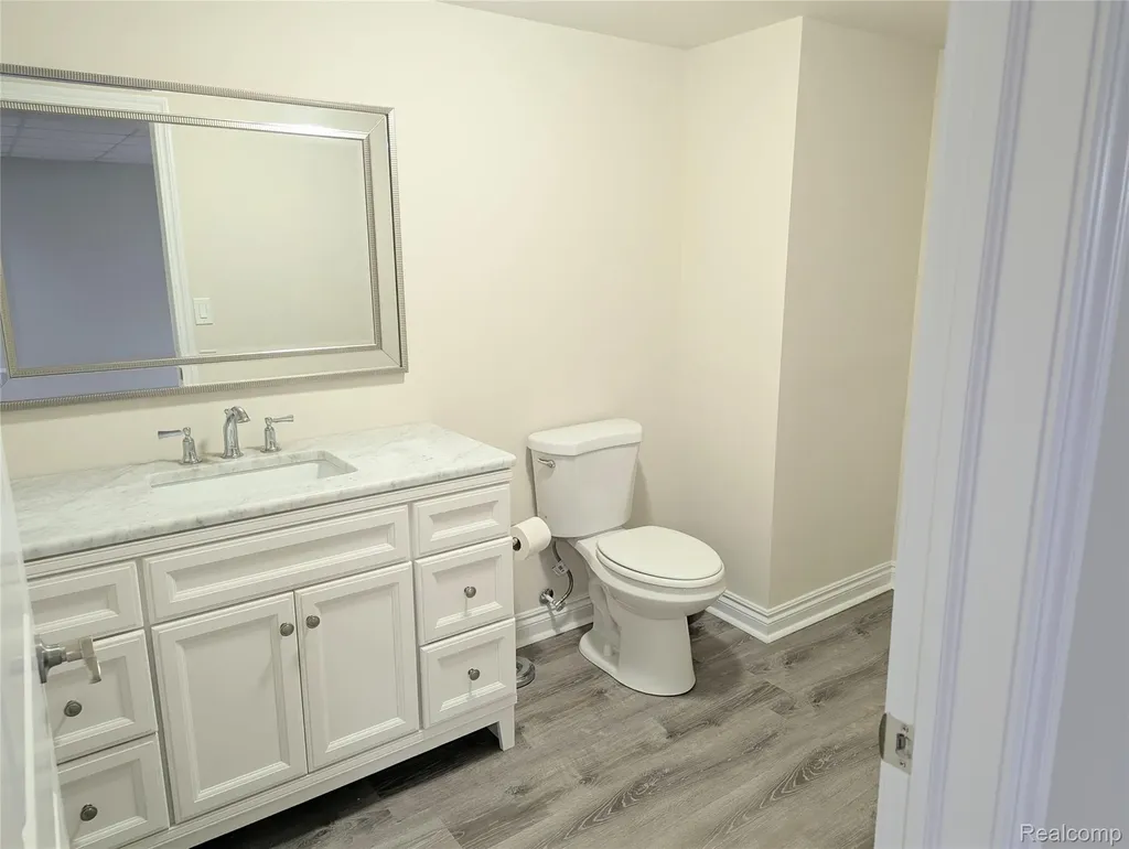 23790 Millwood Lyon Charter Township MI 48178