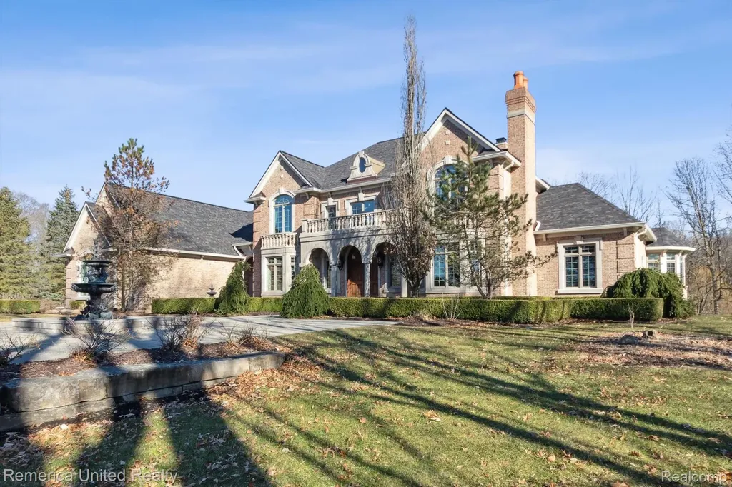 1221 Wilderness Hills Trail Putnam Township MI 48169