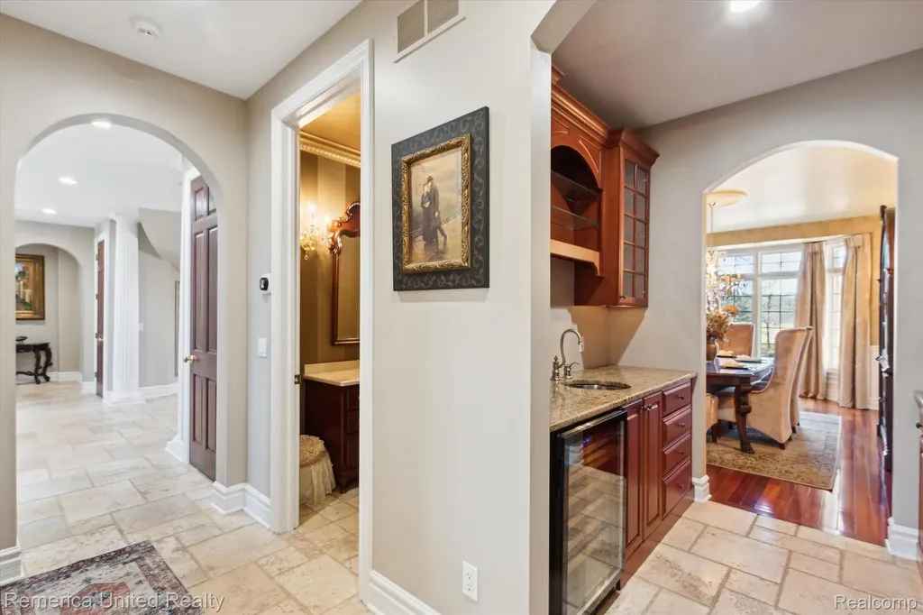 1221 Wilderness Hills Trail Putnam Township MI 48169