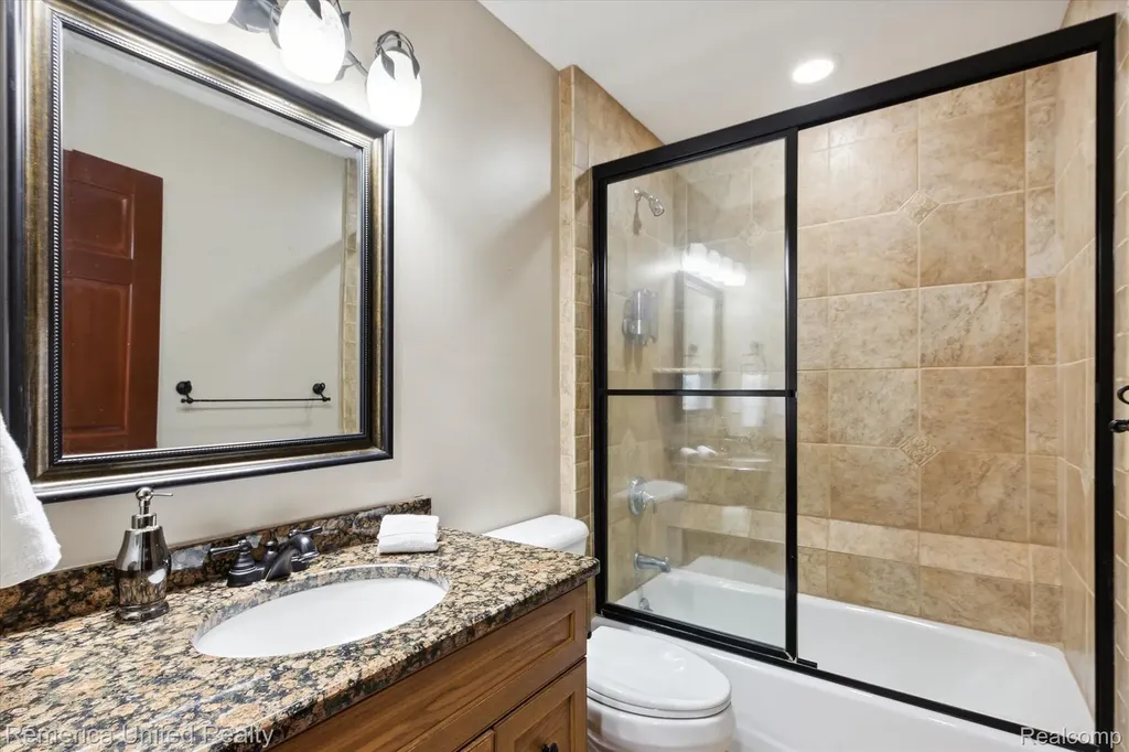 1221 Wilderness Hills Trail Putnam Township MI 48169