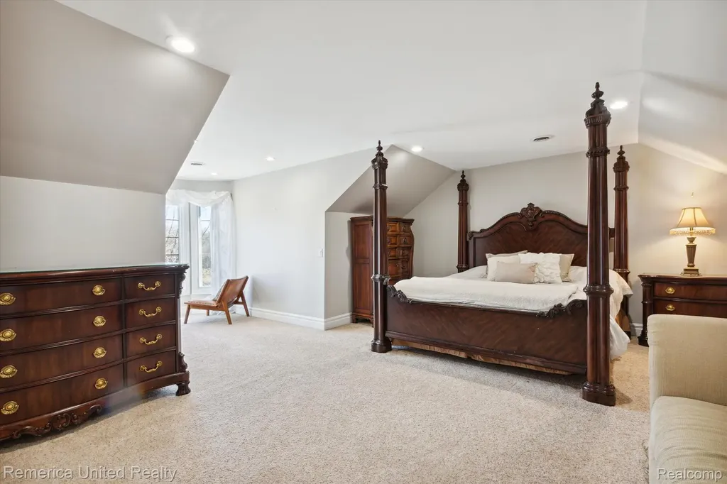 1221 Wilderness Hills Trail Putnam Township MI 48169