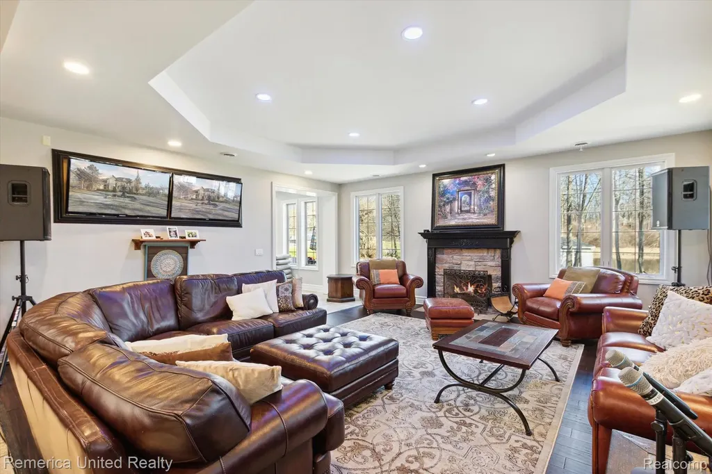 1221 Wilderness Hills Trail Putnam Township MI 48169