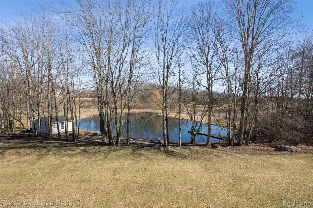 1221 Wilderness Hills Trail Putnam Township MI 48169