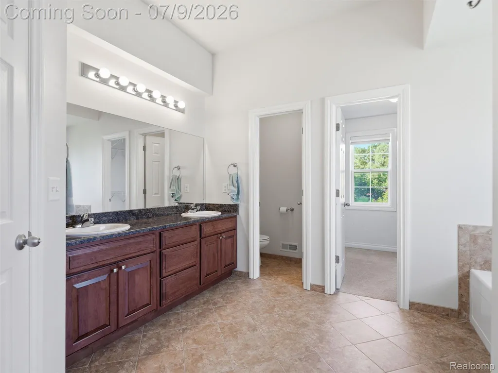 2114 Pinebrook Meadow Court Marion Township MI 48843