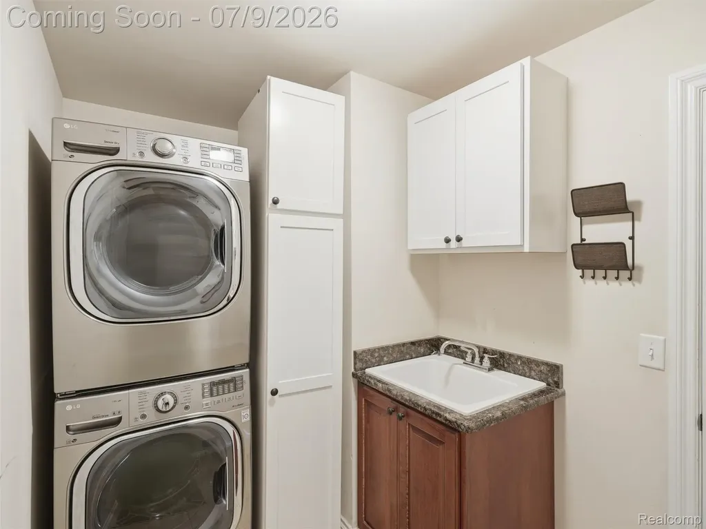 2114 Pinebrook Meadow Court Marion Township MI 48843