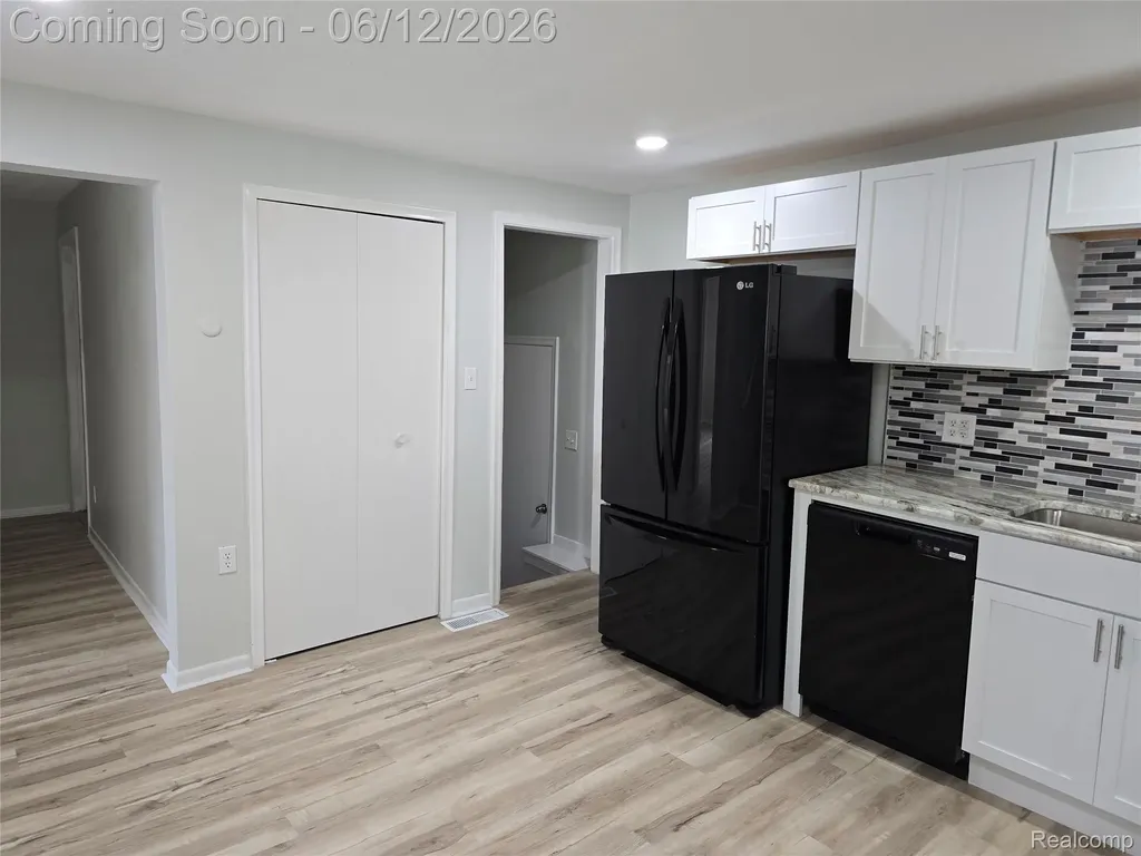 46 Michigan Street Mt. Clemens City MI 48043