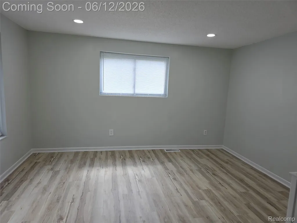 46 Michigan Street Mt. Clemens City MI 48043