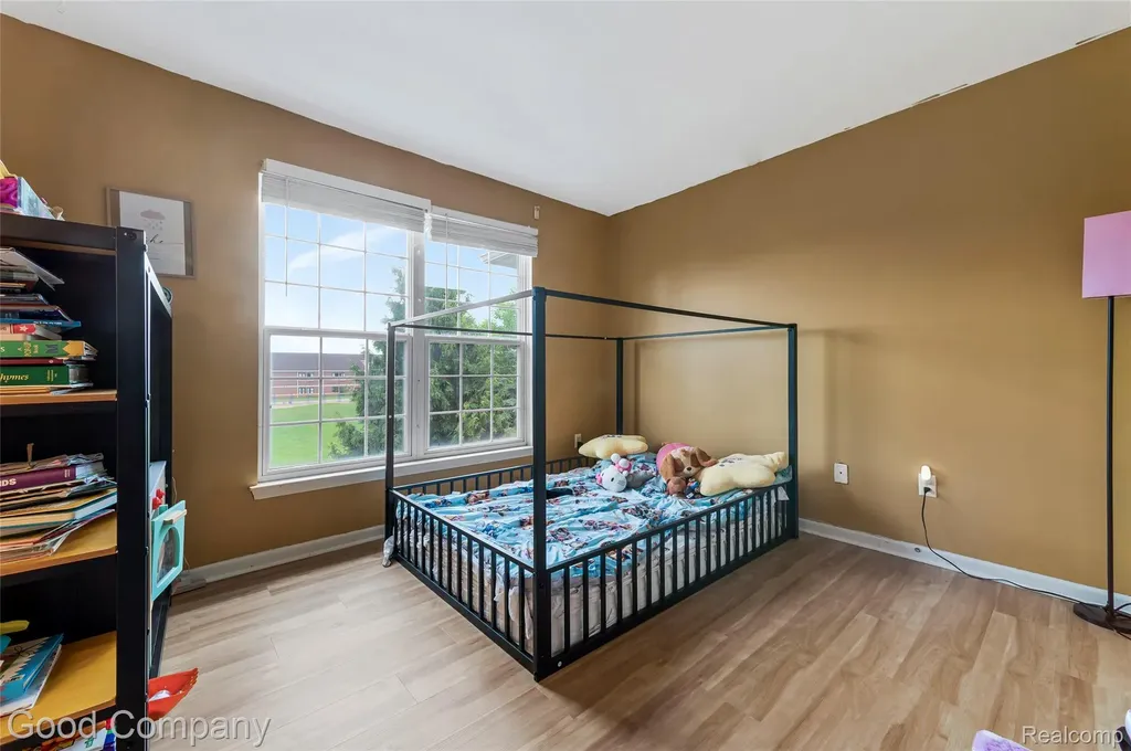 4742 Maddie Lane Dearborn City MI 48126