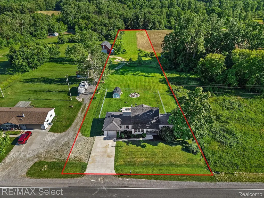 10469 W Pierson Road Flushing Charter Township MI 48433