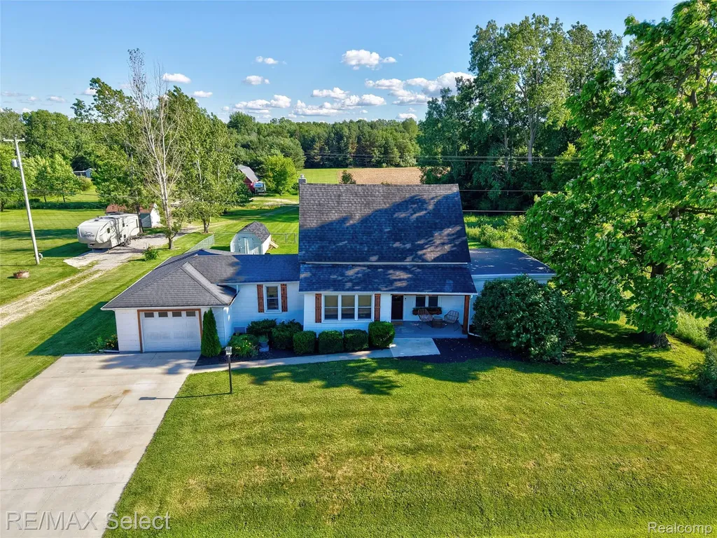 10469 W Pierson Road Flushing Charter Township MI 48433