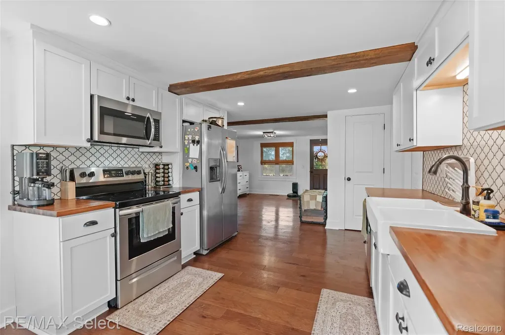 10469 W Pierson Road Flushing Charter Township MI 48433