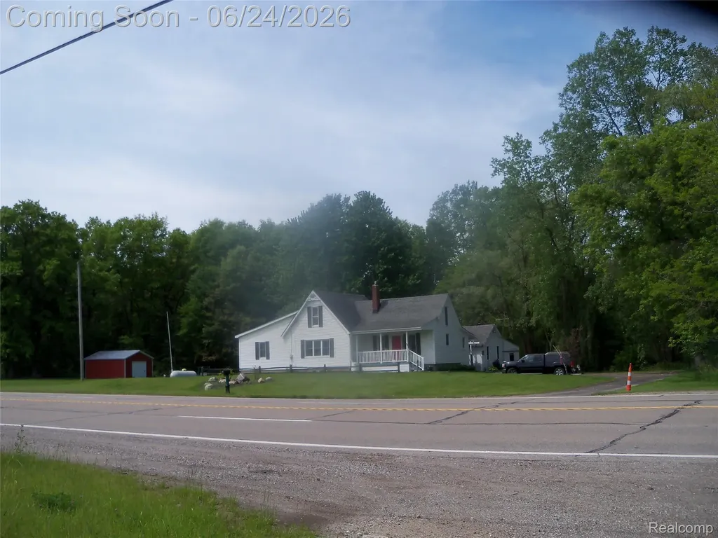 13252 Dixie Highway Groveland Township MI 48442