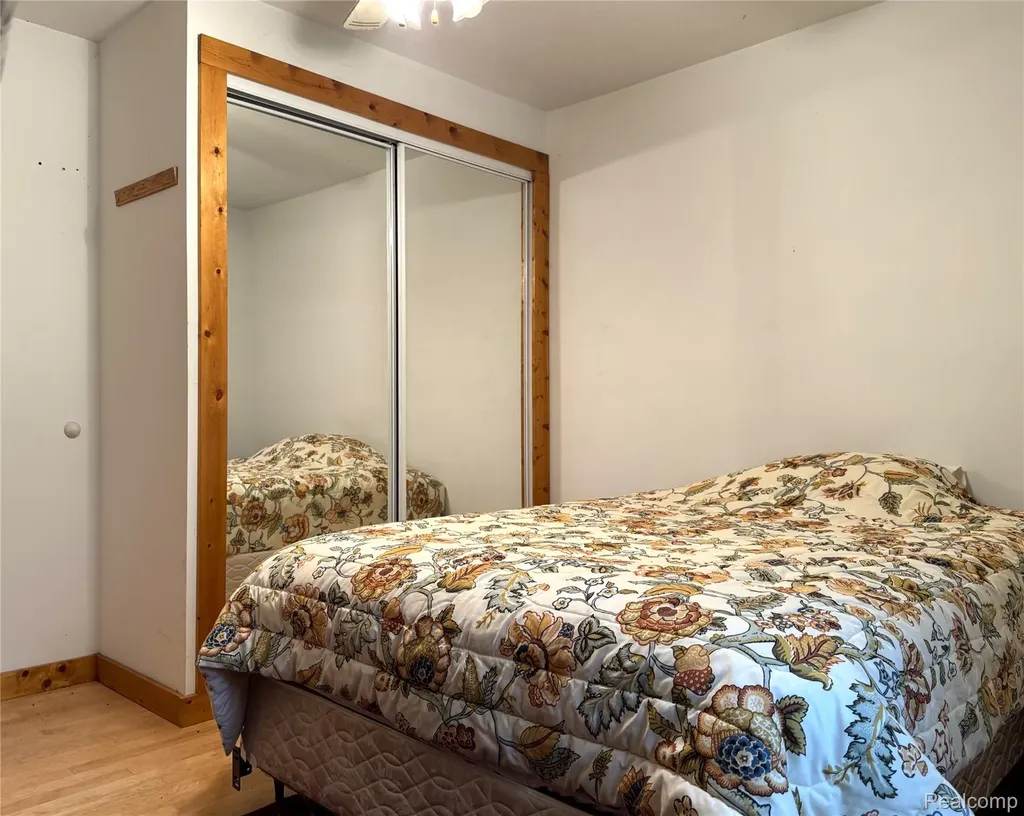 3786 #12 & # 13 W Houghton Lake Drive Denton Township MI 48269