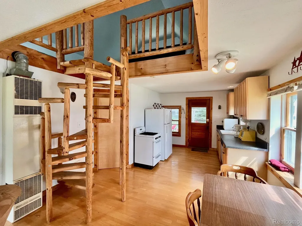 3786 #12 & # 13 W Houghton Lake Drive Denton Township MI 48269