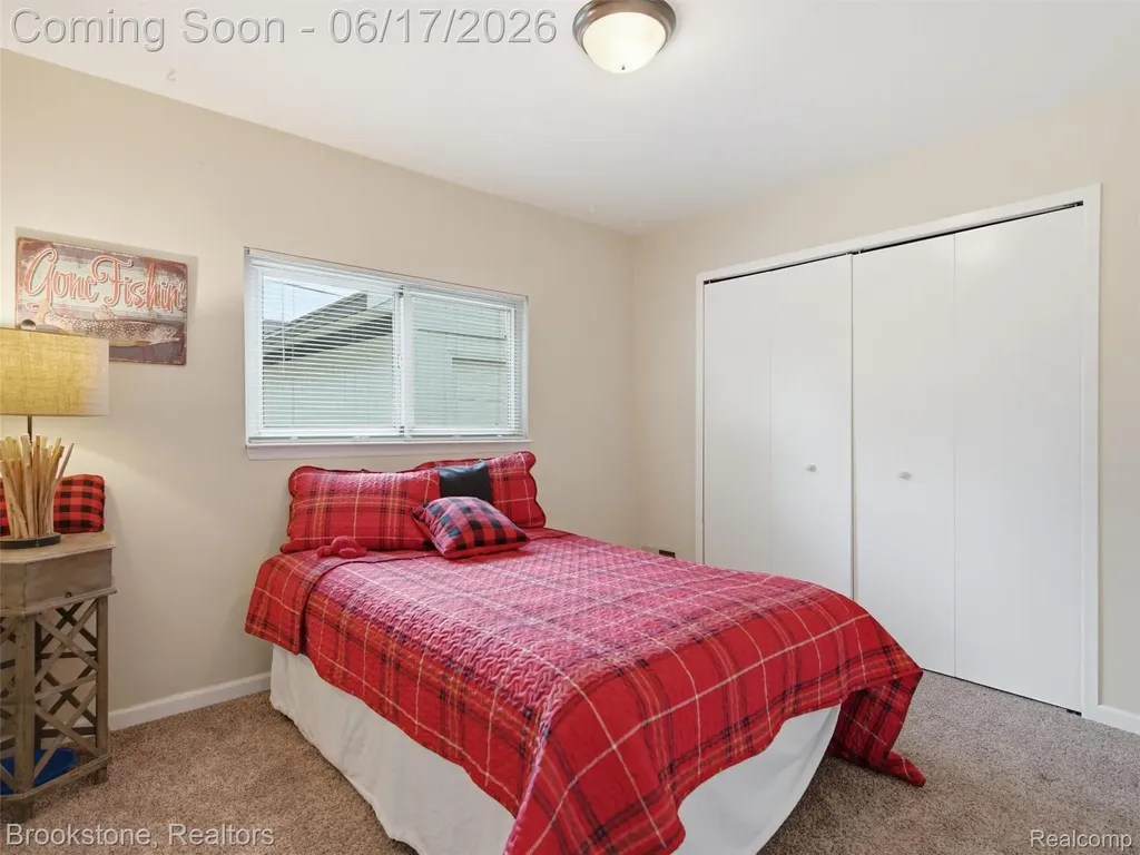 1840 S Lake Court Novi City MI 48377